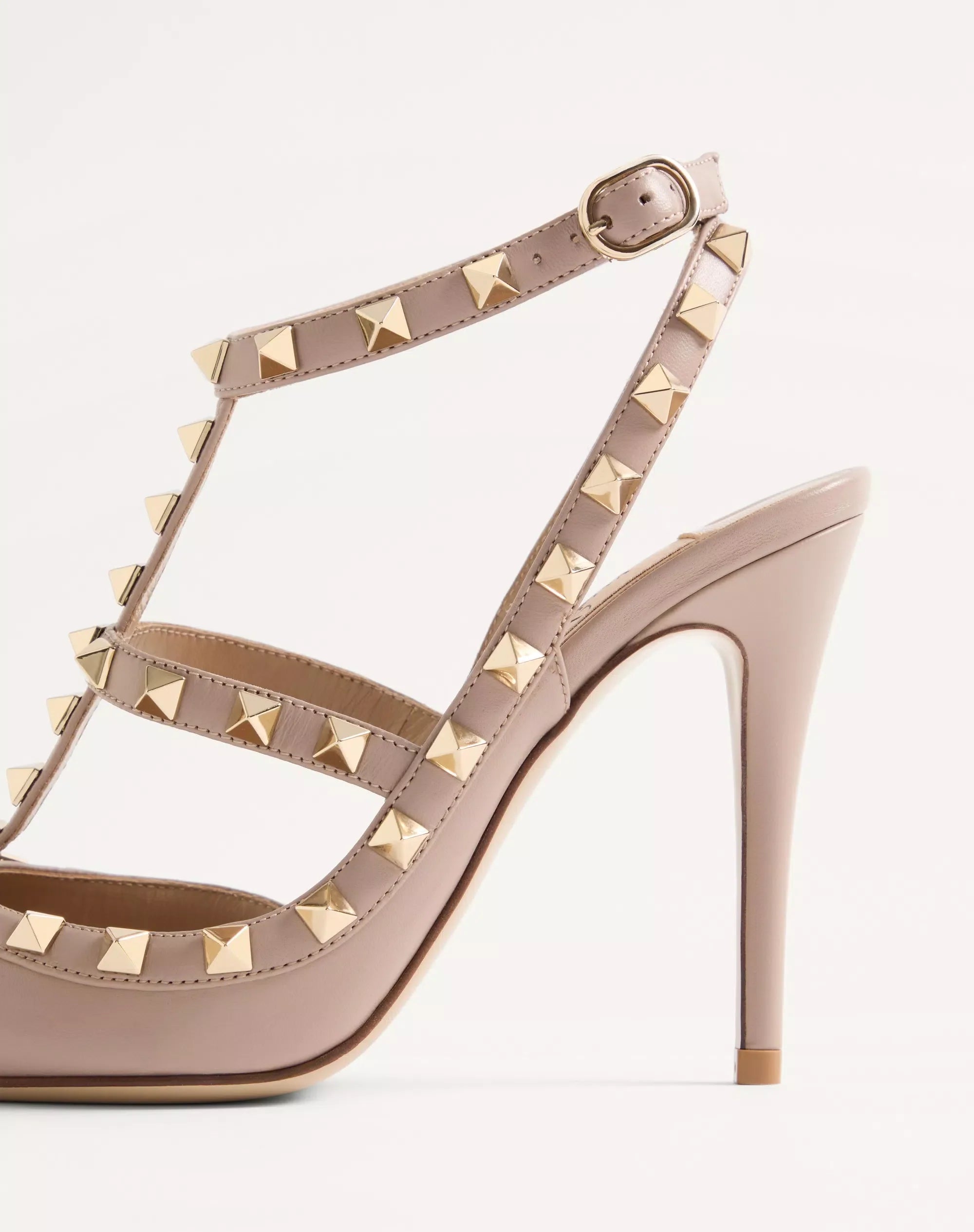 Rockstud Caged Pump